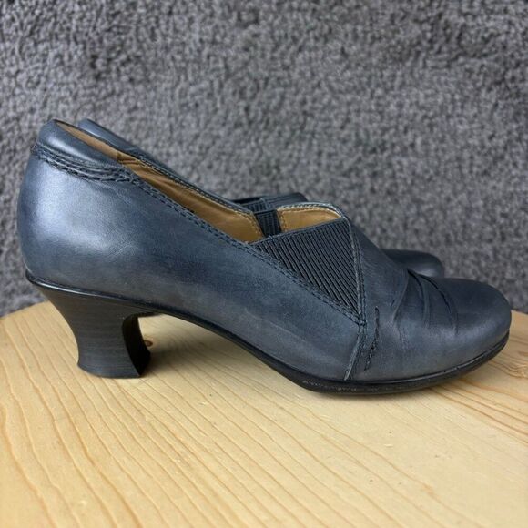 Earth Day Tripper Kitten Heel Shoe Womens 6 Leather Admiral Blue Slip On Pump - Picture 4 of 11